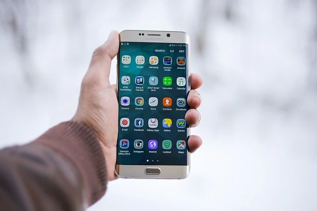 SAMSUNG HARD VS SOFT OLED